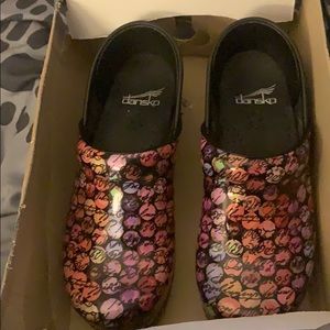 Brand new dansko